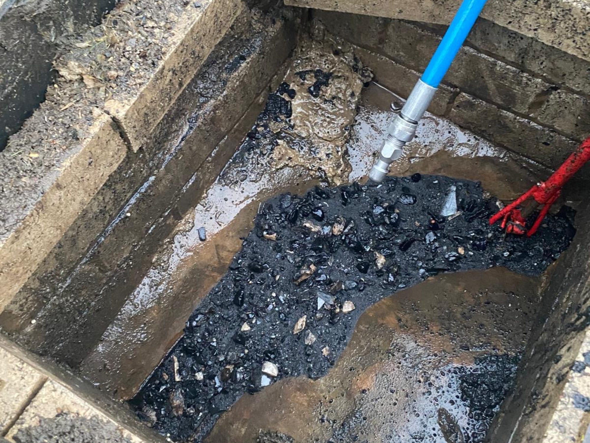 dac1d2de-0744-49c8-a464-6b18af81da4e